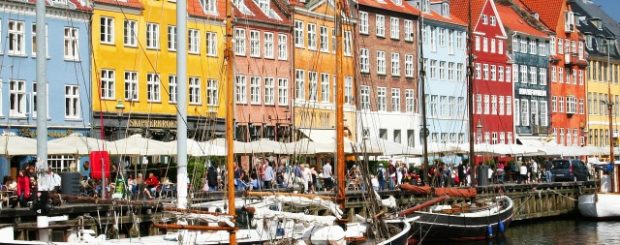 The 5 Best Copenhagen Bars You Need to Visit | Copenhagen, Denmark | Craft cocktails, beer, wine, spirits | Drinking scene